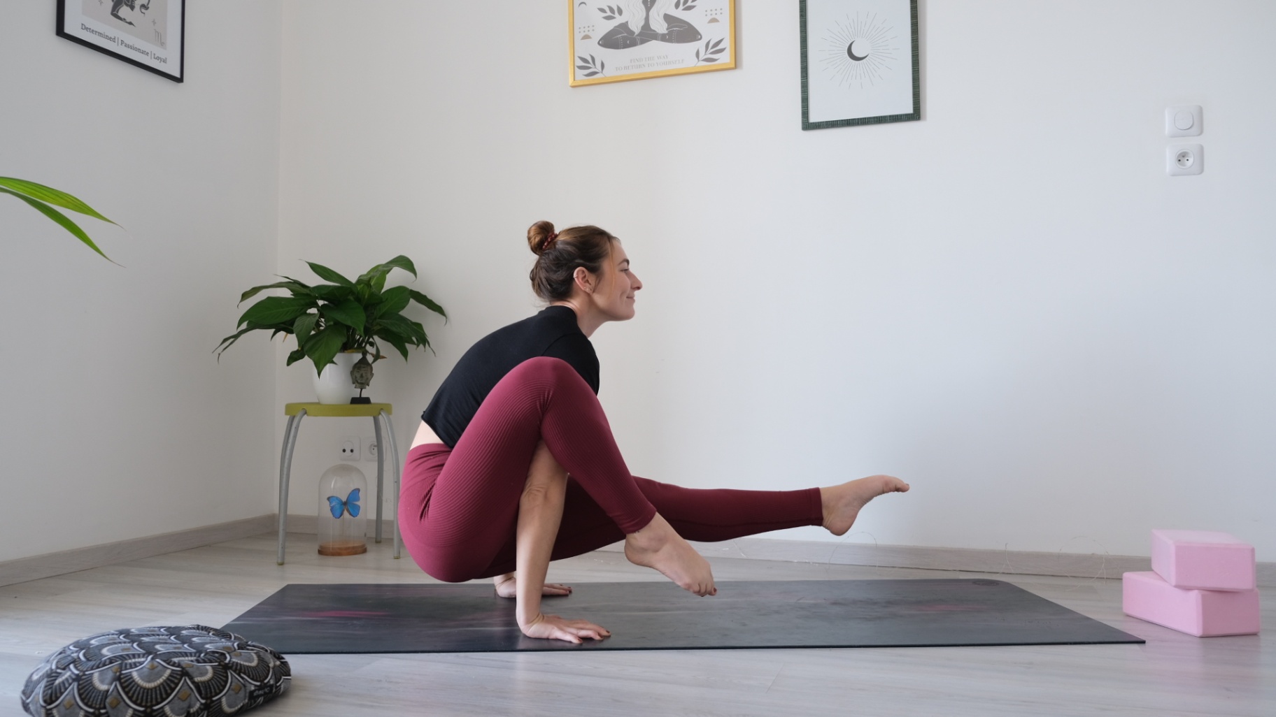 Yoga de Noël #14 - Eka Pada Bhujasana