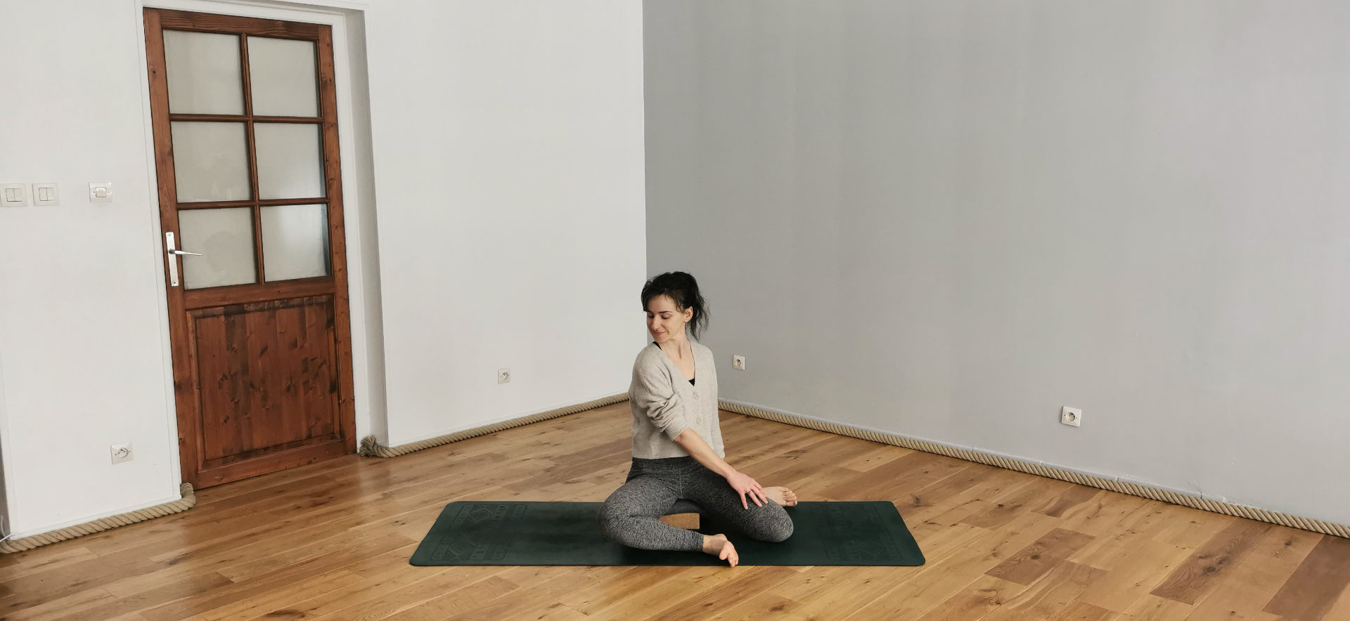 Yoga doux du soir pour relâcher les tensions